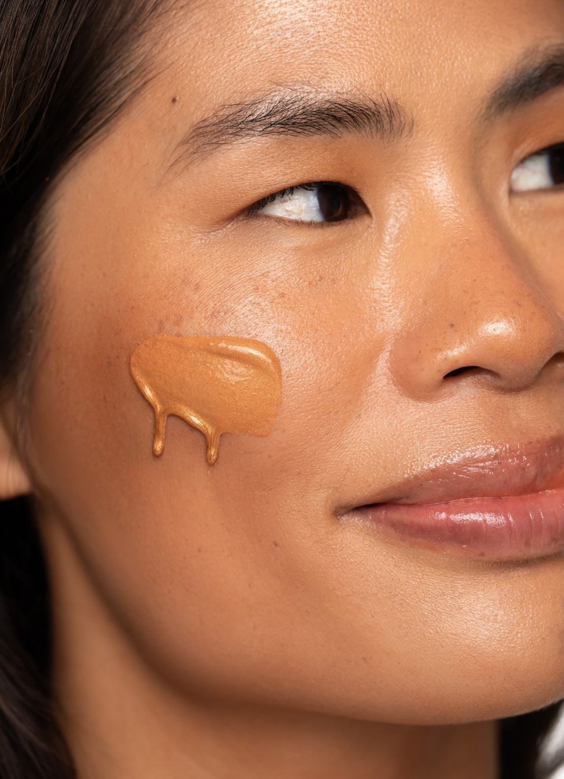 ROQUEBRUN. Instant Bronzing Serum Light - bronzing gezichtsserum - detail 6 light
