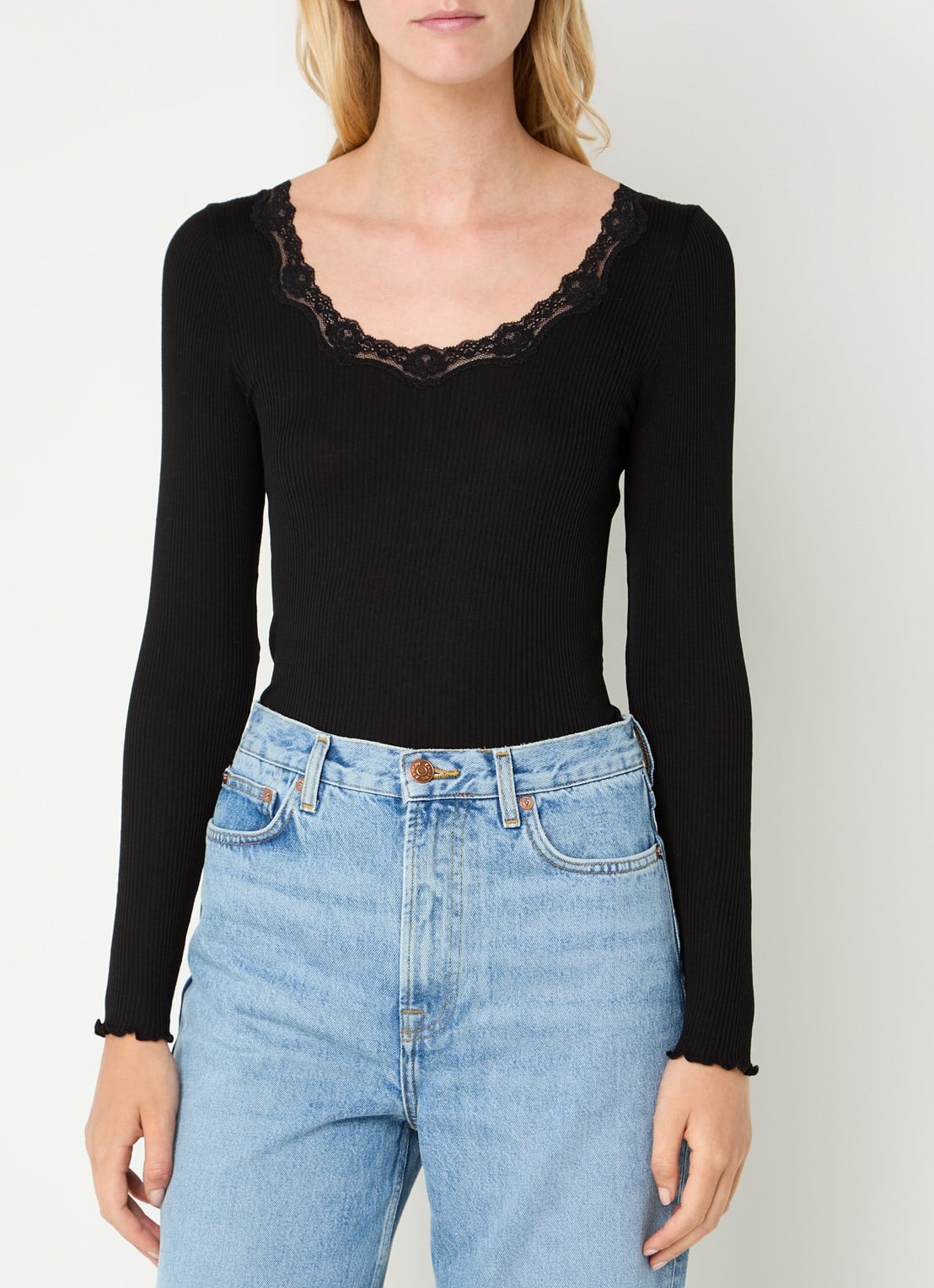 Rosemunde Babette longsleeve in zijdeblend met details van kant - detail 4 zwart