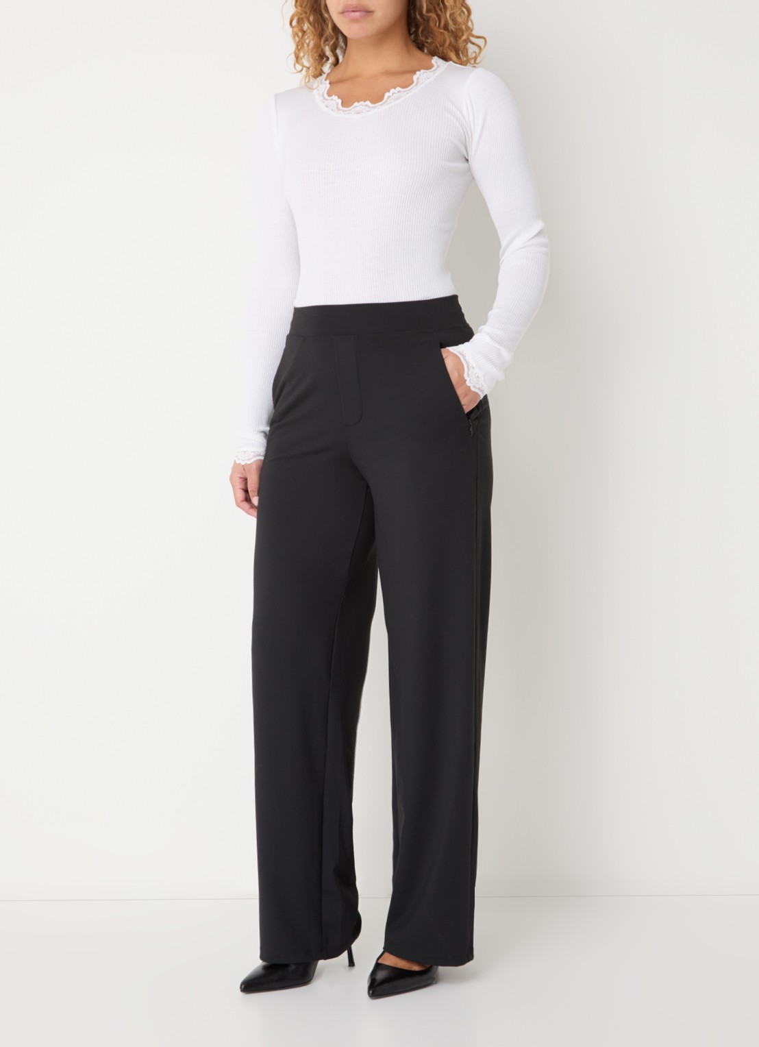 Rosemunde Babette longsleeve in zijdeblend met kant - voorkant 4 wit