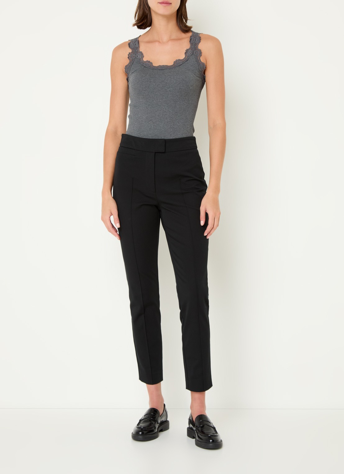 Rosemunde Babette tanktop in zijdeblend met kant - voorkant 4 donkergrijs