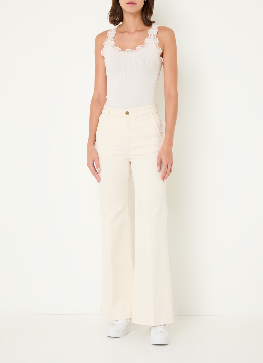 Rosemunde Babette tanktop in zijdeblend met kant - voorkant 3 gebroken wit