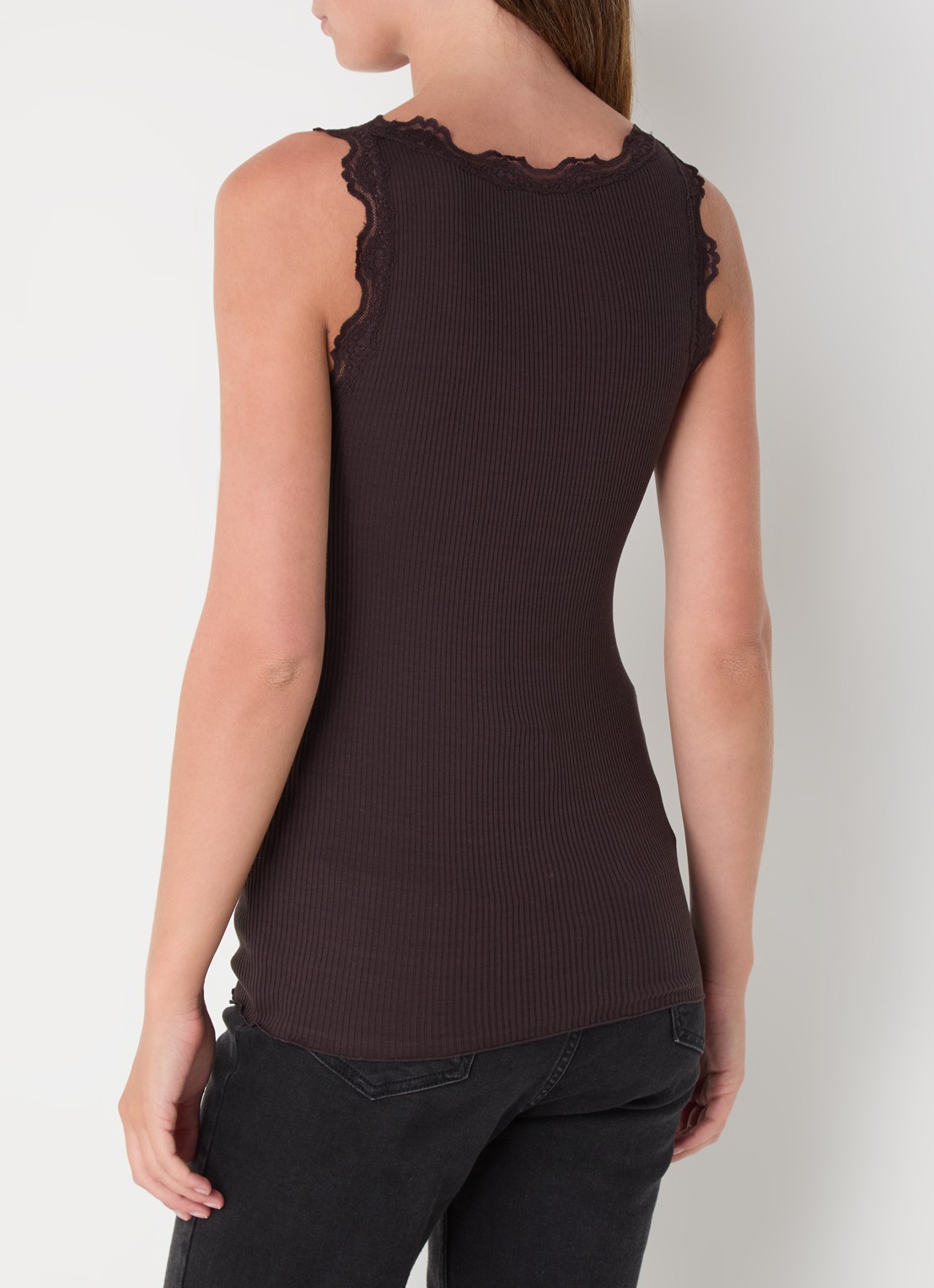 Rosemunde Babette tanktop in zijdeblend met kant - achterkant donkerbruin