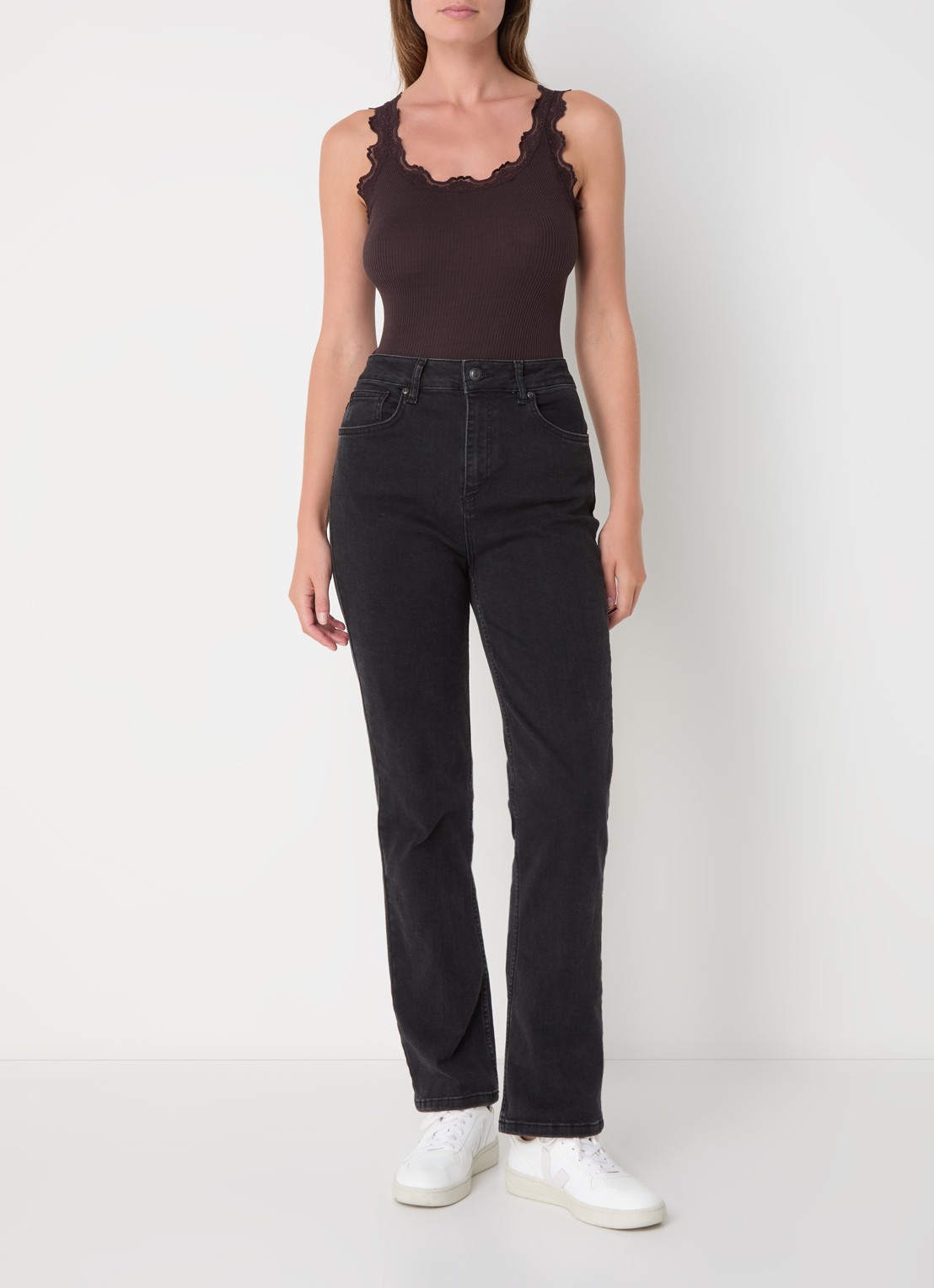 Rosemunde Babette tanktop in zijdeblend met kant - voorkant 4 donkerbruin