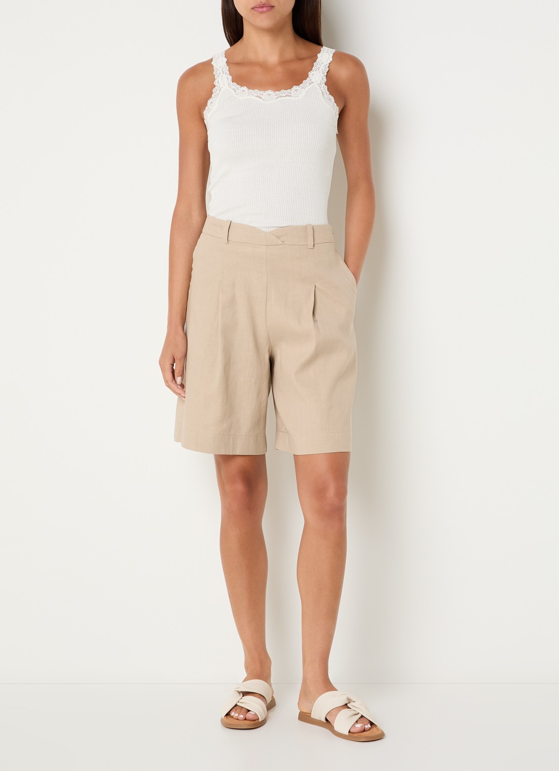Rosemunde Babette tanktop in zijdeblend met kant - voorkant 3 ivoor
