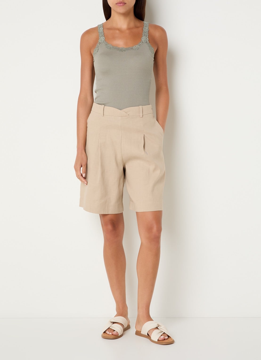 Rosemunde Babette tanktop in zijdeblend met kant - voorkant 4 beige