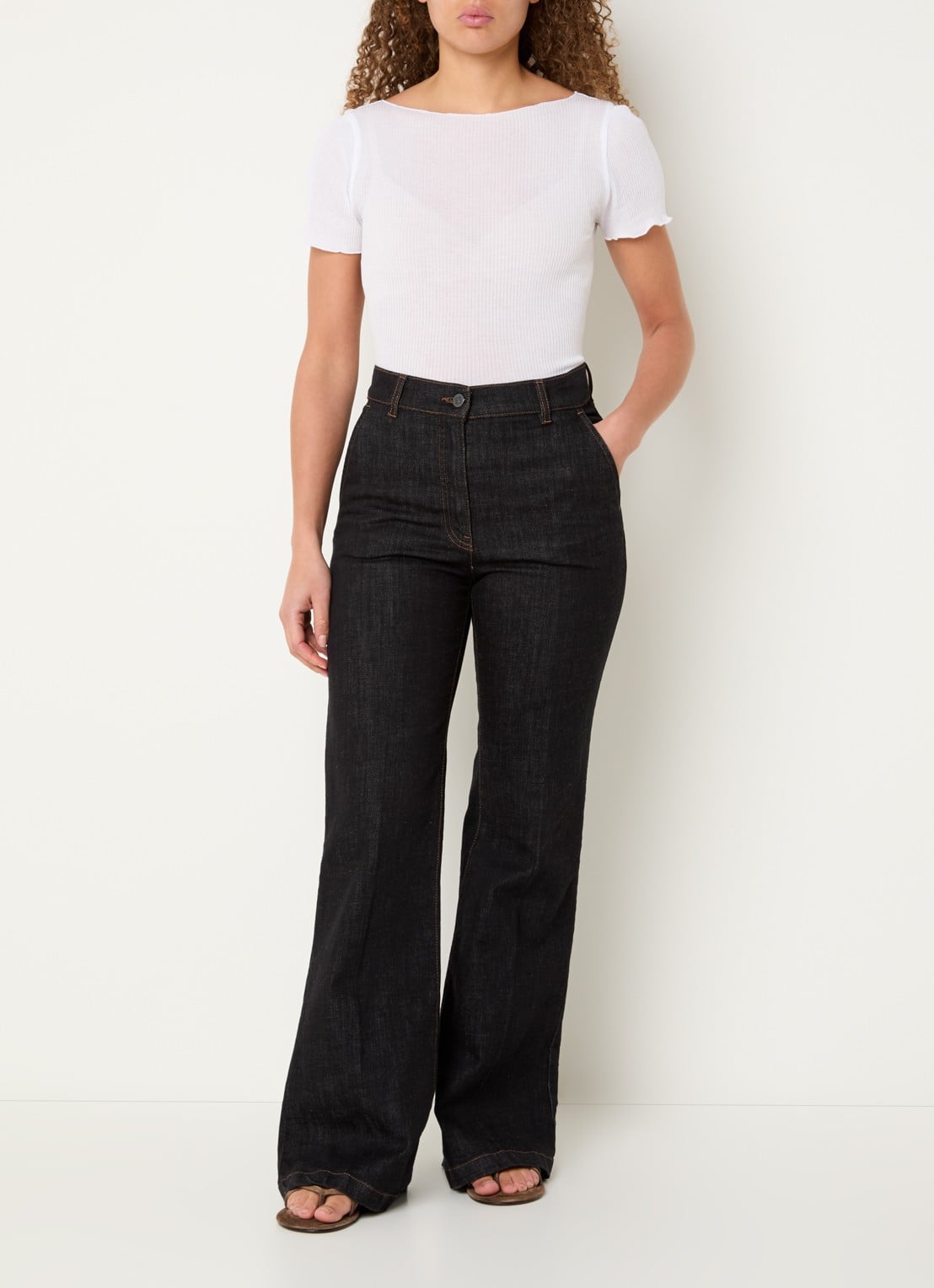 Rosemunde Balta T-shirt met ribstructuur en boothals - voorkant 4 gebroken wit