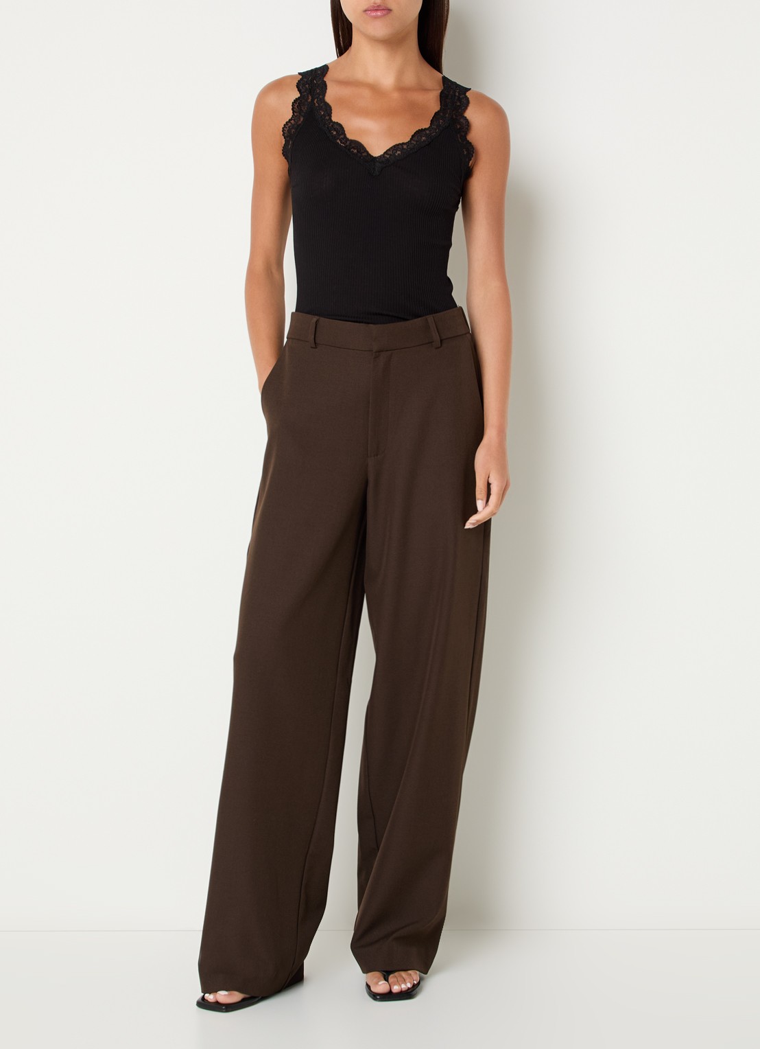 Rosemunde Balta tanktop met details van kant - voorkant 4 zwart