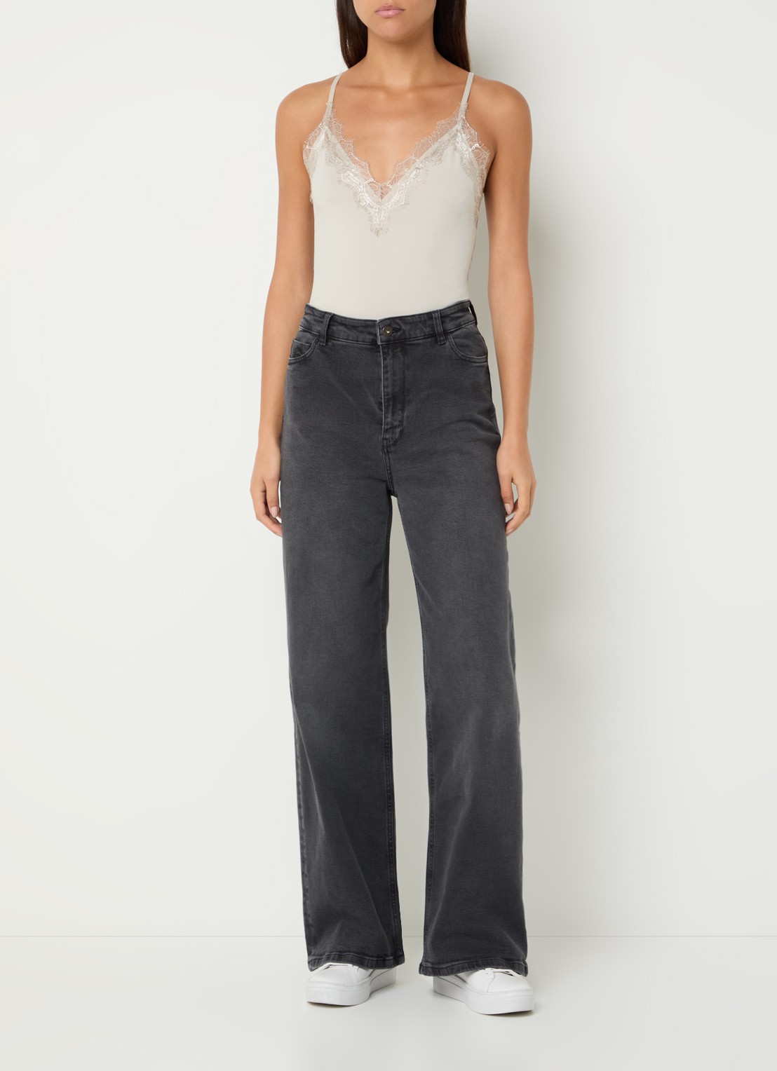 Rosemunde Billie spaghettitop met details van kant - voorkant 3 beige