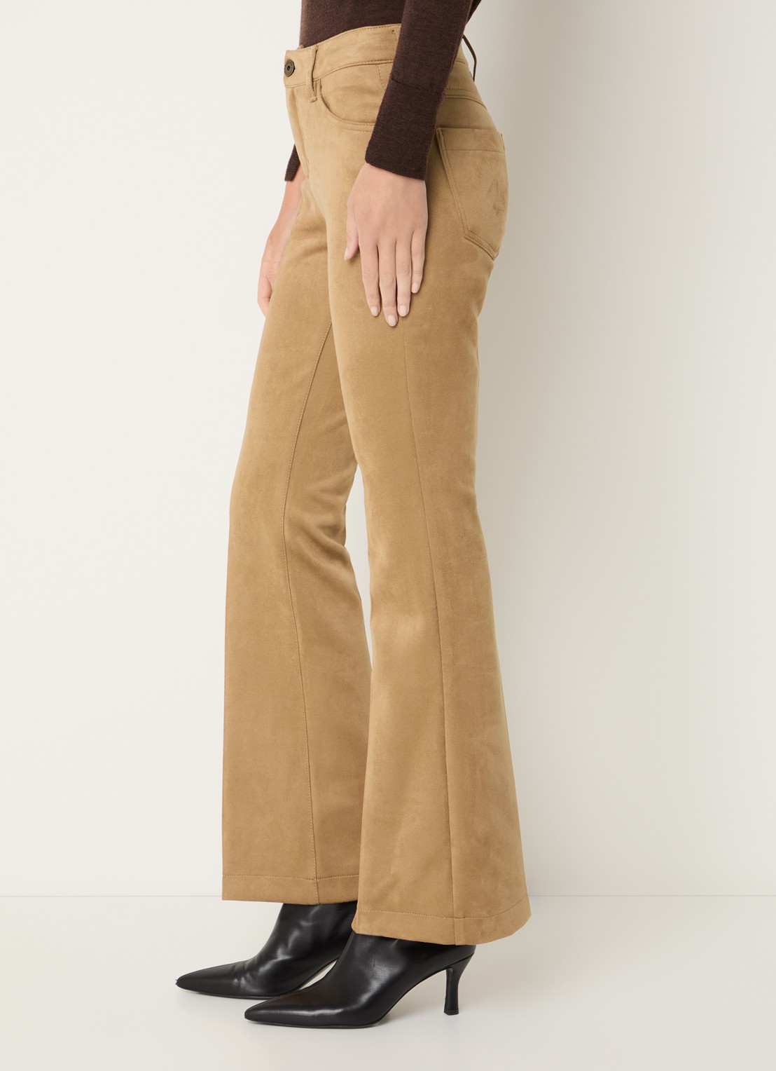Rosner Studio Antonia mid waist flared fit broek van imitatiesuède - detail 5 camel