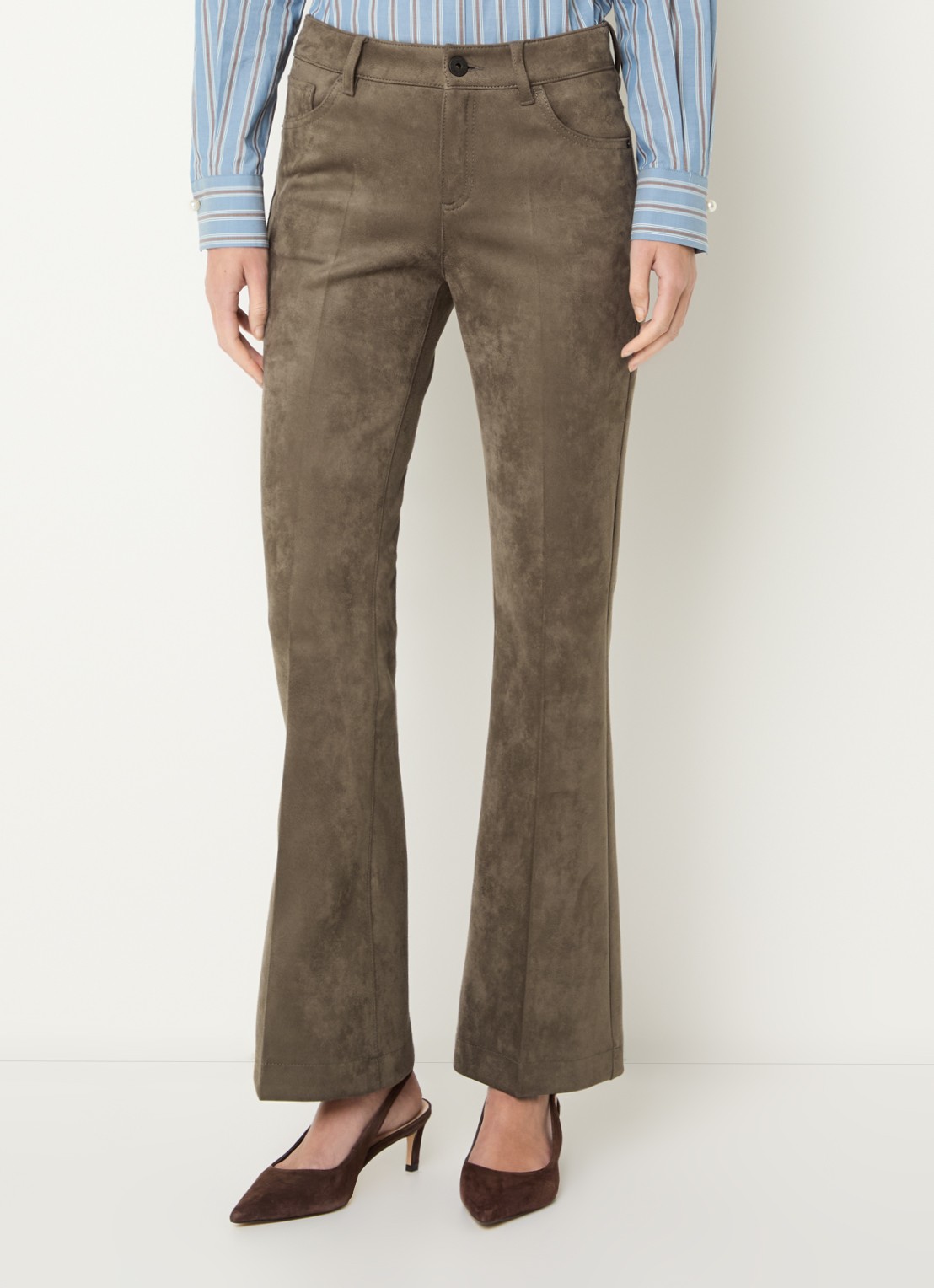 Rosner Studio Antonia mid waist flared fit broek van imitatiesuède - detail 4 groen