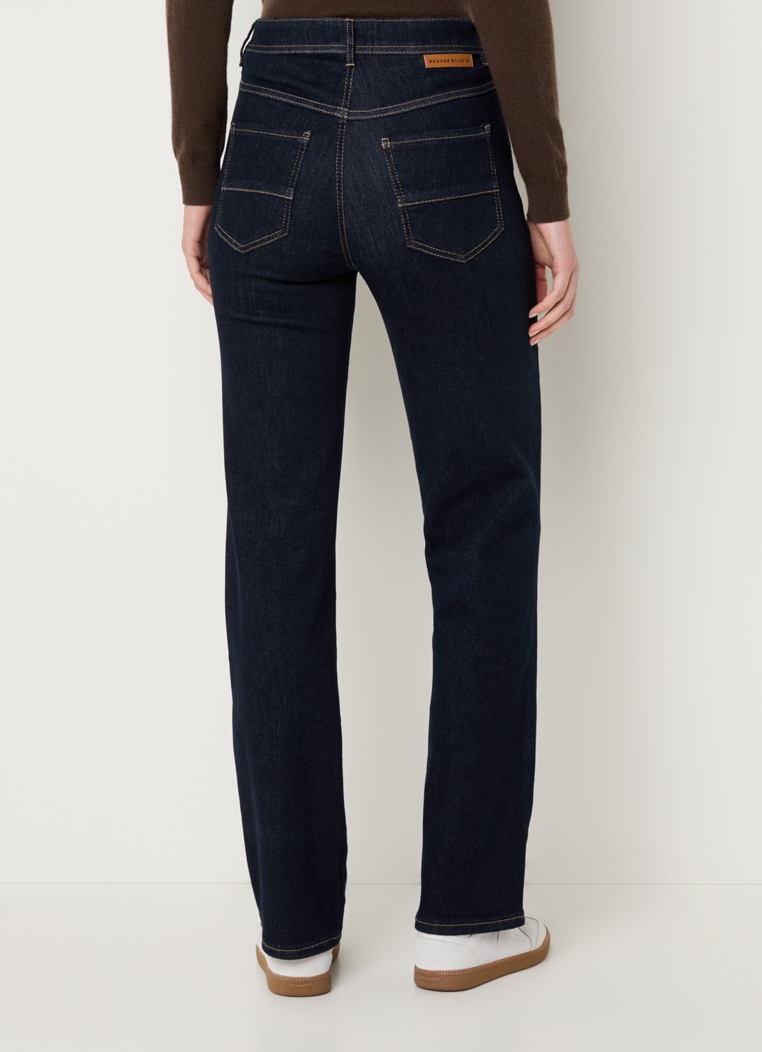 Rosner Studio Aubrey high waist slim fit jeans met steekzakken - achterkant 5 indigo