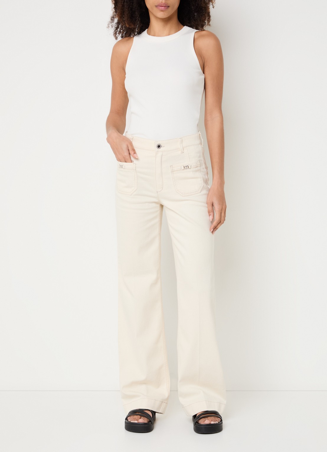 Rosner Studio Audrey high waist straight leg jeans met opgestikte zakken - voorkant 2 creme