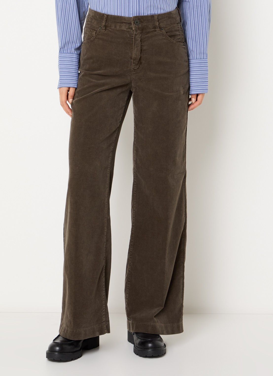 Rosner Studio Audrey high waist wide fit broek van corduroy - detail donkerbruin
