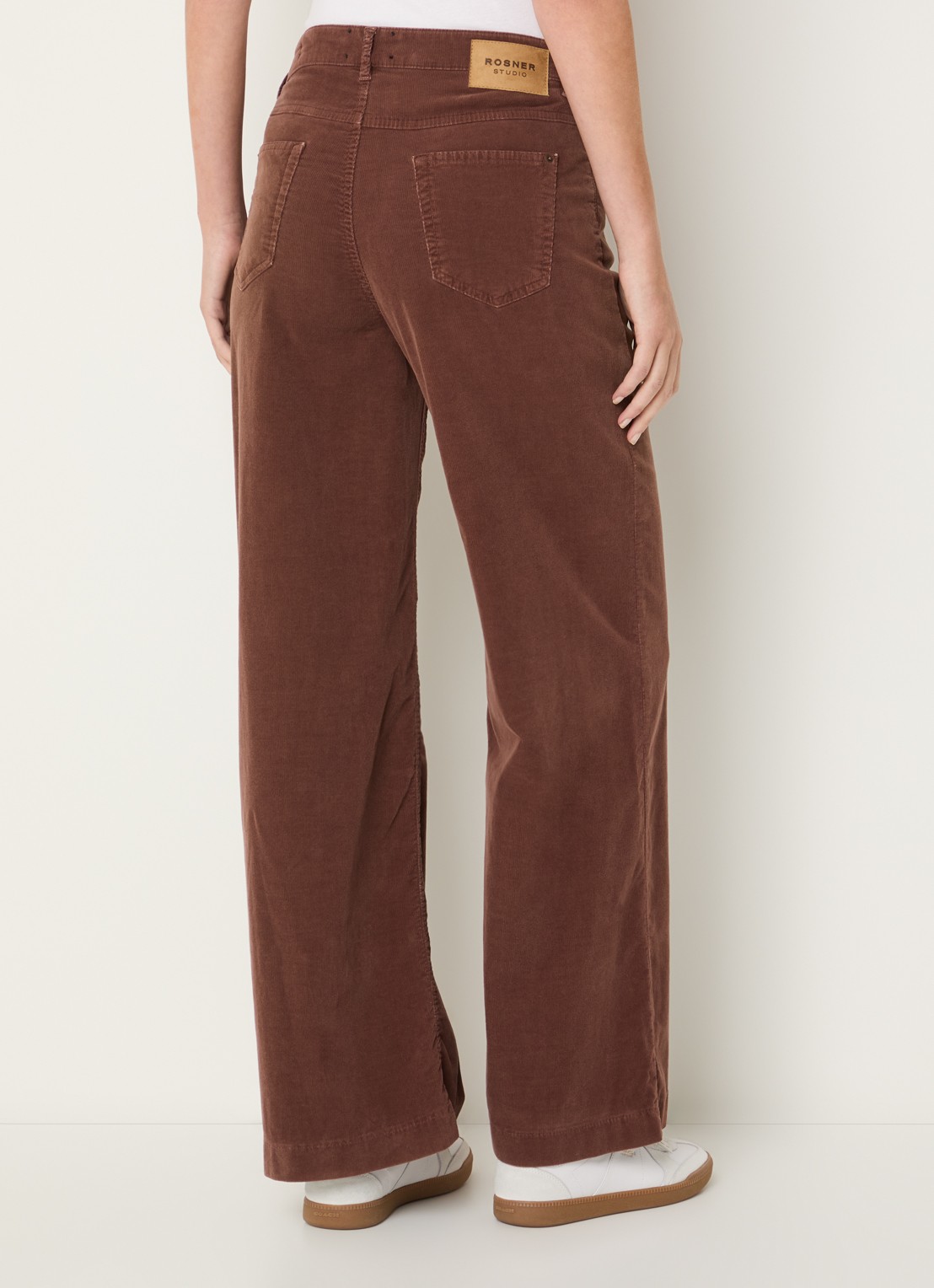 Rosner Studio Audrey high waist wide fit broek van corduroy - achterkant 3 steenrood