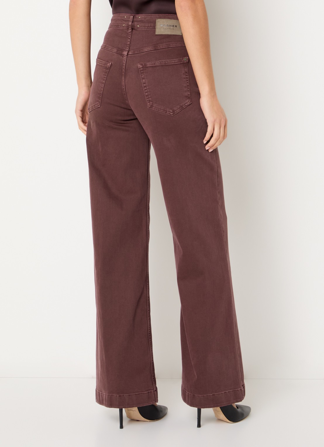 Rosner Studio Audrey high waist wide leg jeans met medium wassing - achterkant 5 donkerrood