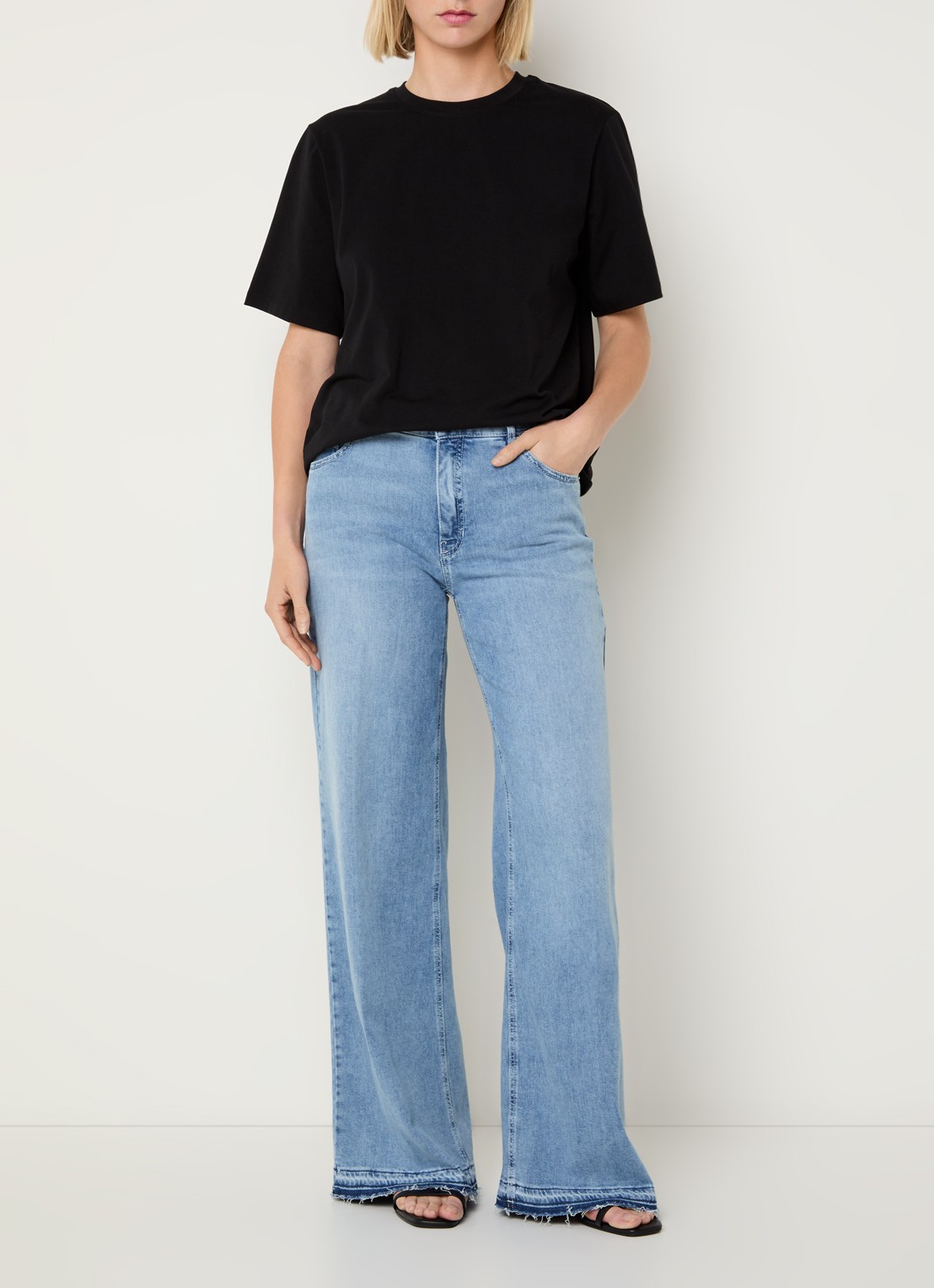 Rosner Studio High waist wide leg jeans met lichte wassing - voorkant 3 indigo