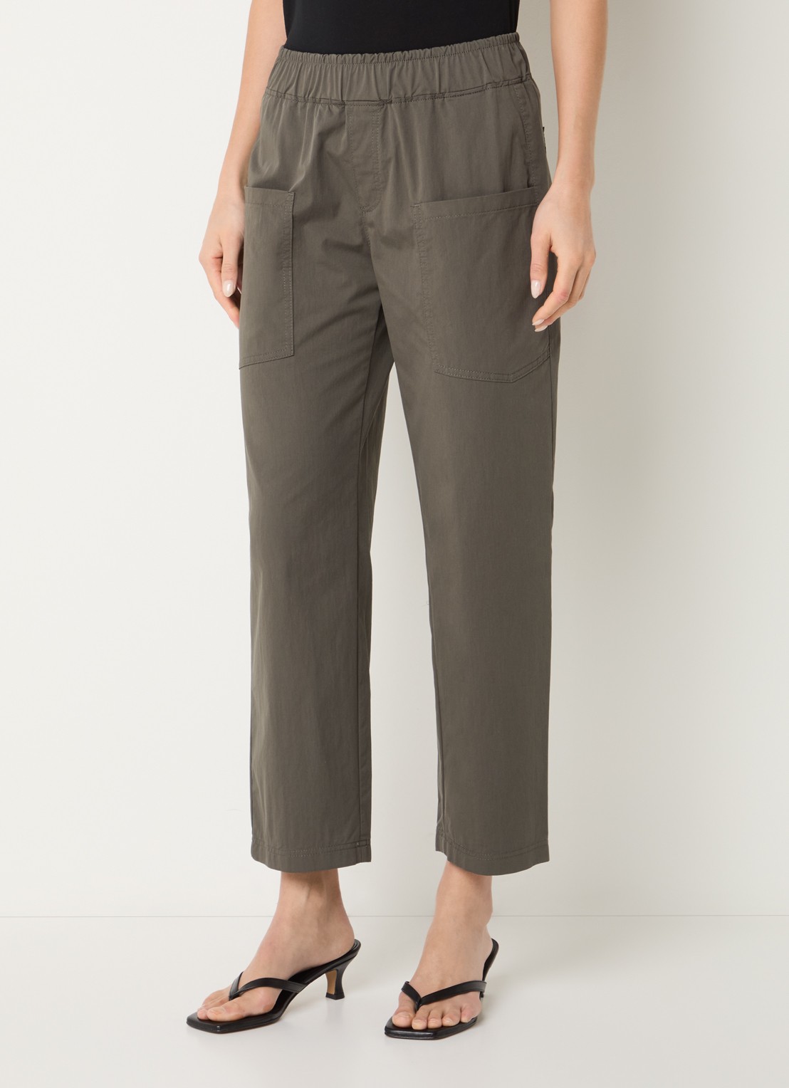 Rosner Studio Mara mid waist straight fit broek met opgestikte zakken - detail 4 bronsgroen