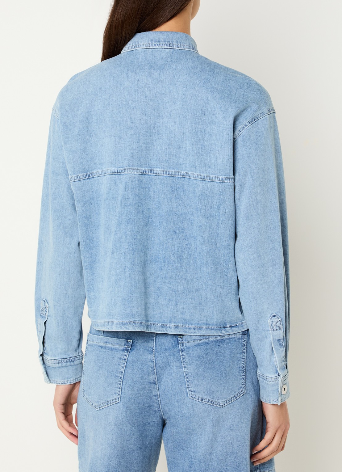 Rosner Studio Overshirt van chambray met borstzakken - achterkant indigo