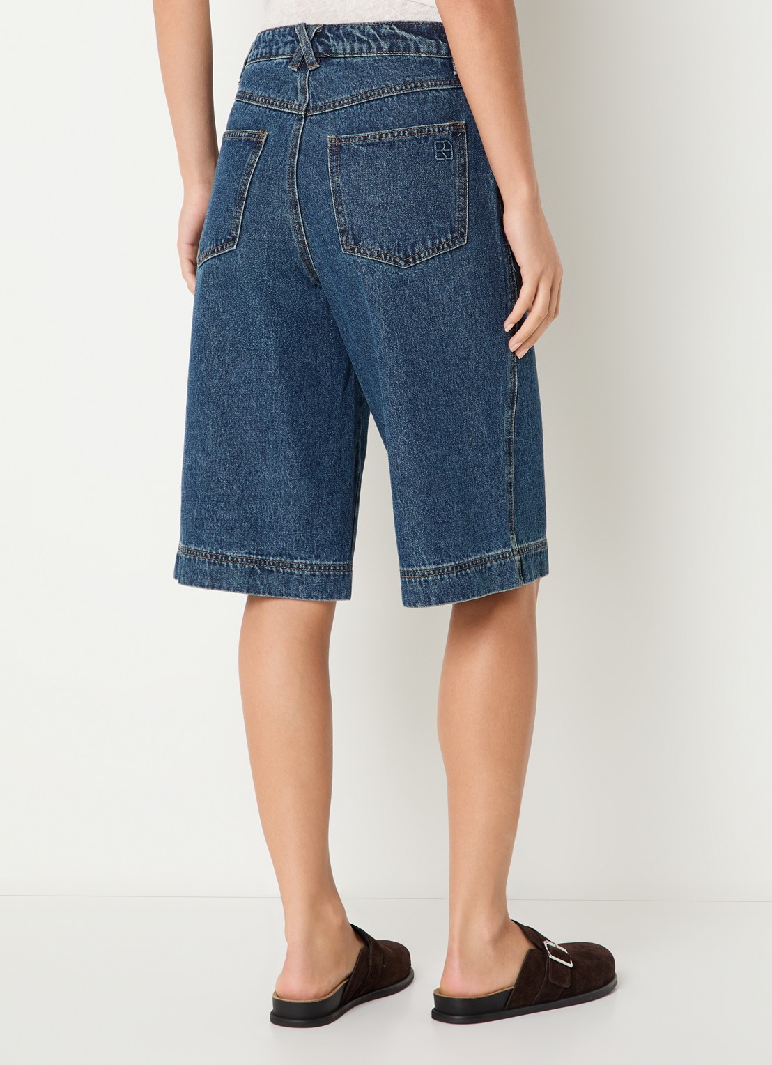 ROUGE EDIT Jolie high waist straight fit korte broek van denim met donkere wassing - achterkant 2 indigo
