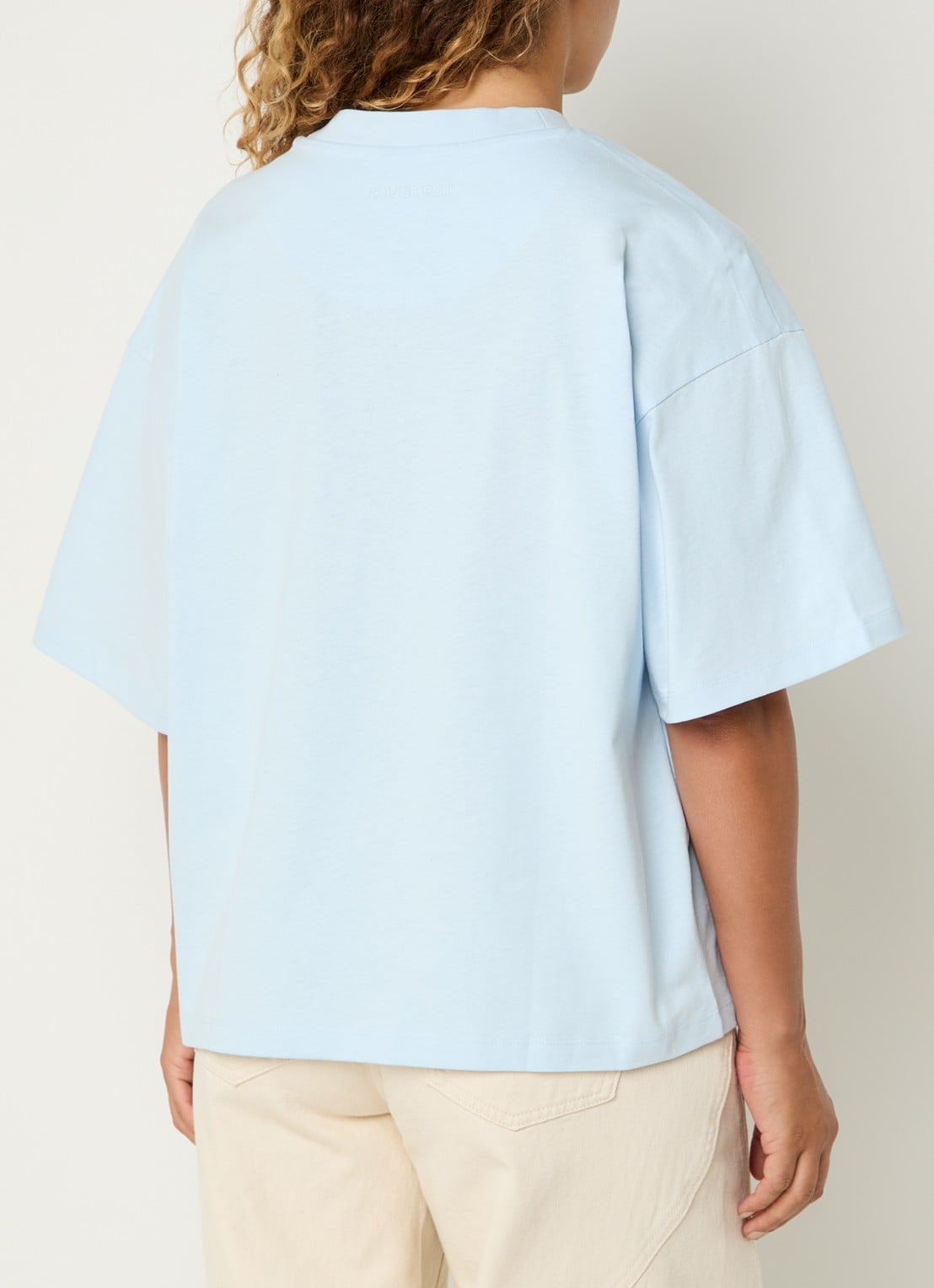 ROUGE EDIT Nanna T-shirt met ronde hals - achterkant lichtblauw
