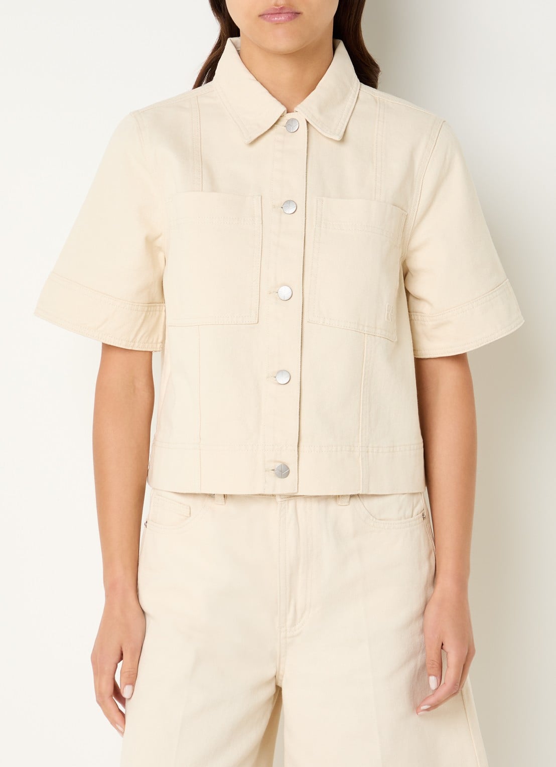 ROUGE EDIT Rouharper cropped spijkerjas met opgestikte zakken  - detail 4 beige