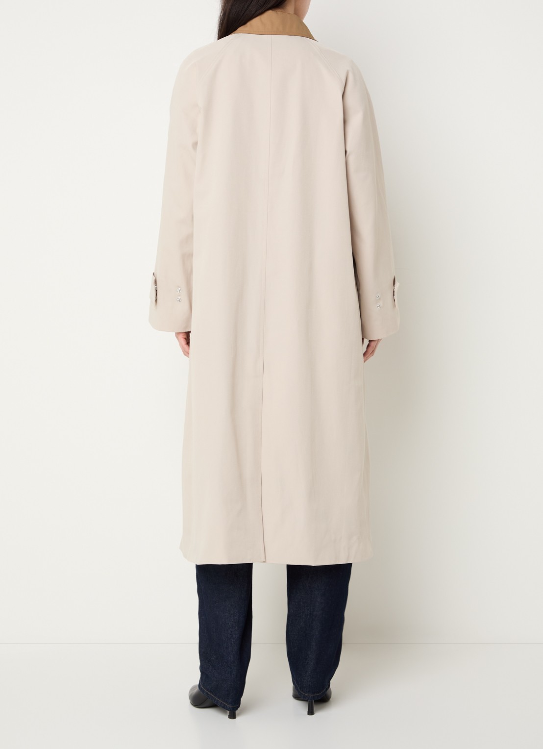 ROUGE EDIT Roulianne trenchcoat met klepzakken  - achterkant 3 beige