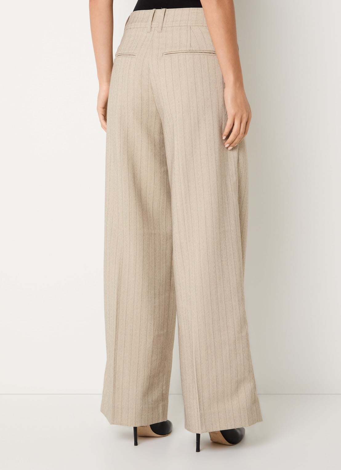 ROUGE EDIT Rousaga high waist wide fit pantalon met steekzakken - achterkant beige