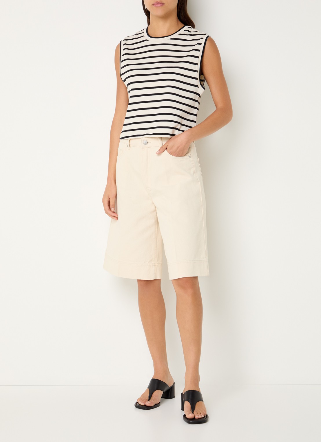 ROUGE EDIT Rousarah top met streepprint - voorkant 2 beige