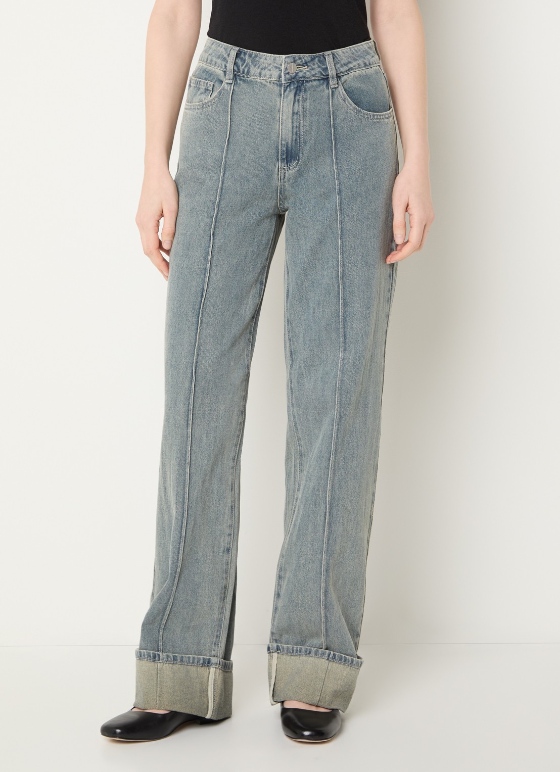ROUGE EDIT Rouvivian high waist straight leg jeans met steekzakken - detail lichtblauw