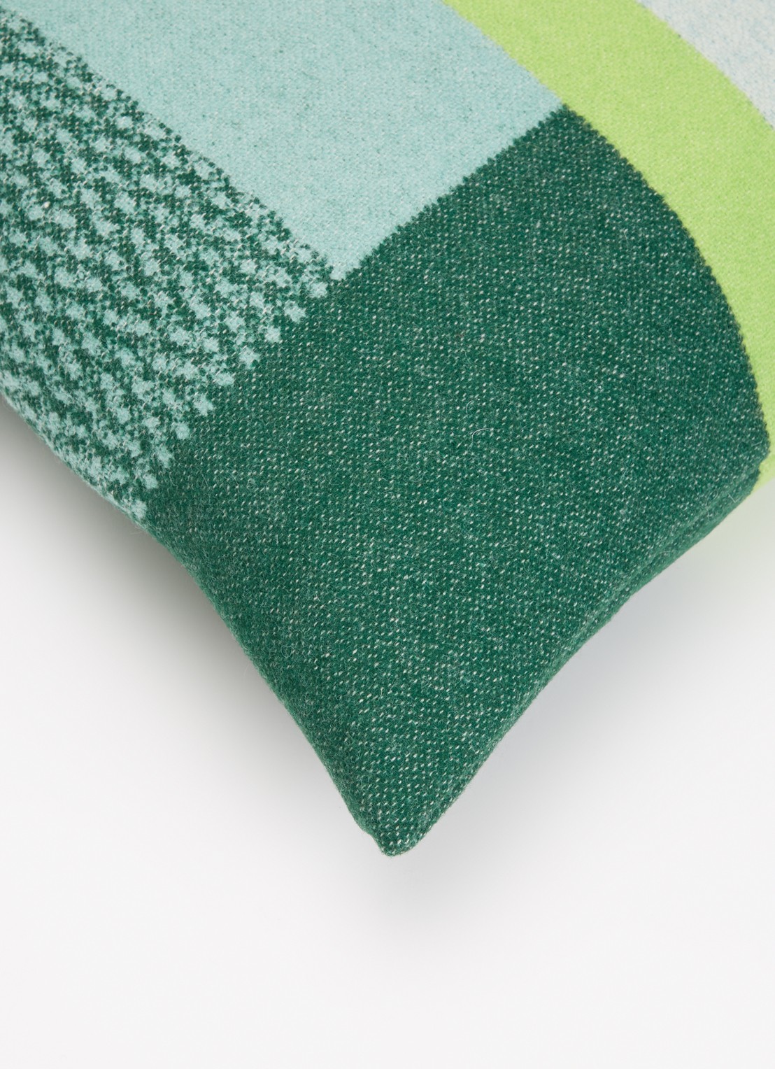 Røros Tweed Mikkel sierkussen 50 x 50 cm - detail 4 groen
