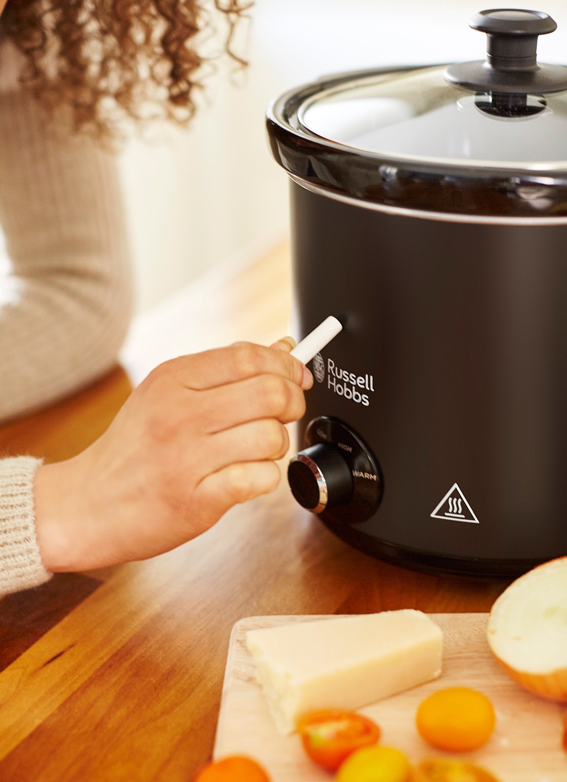 Russell Hobbs Chalkboard slowcooker 3,5 Liter 24180-56 - detail 2 zwart
