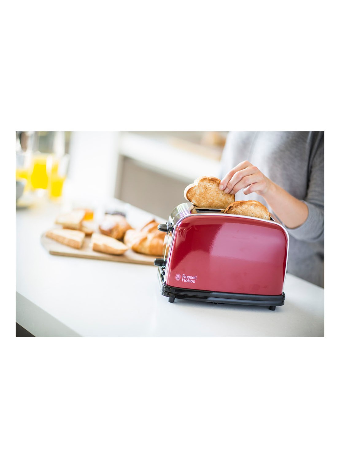 Russell Hobbs Colours Plus broodrooster 2-slots - voorkant 7 steenrood