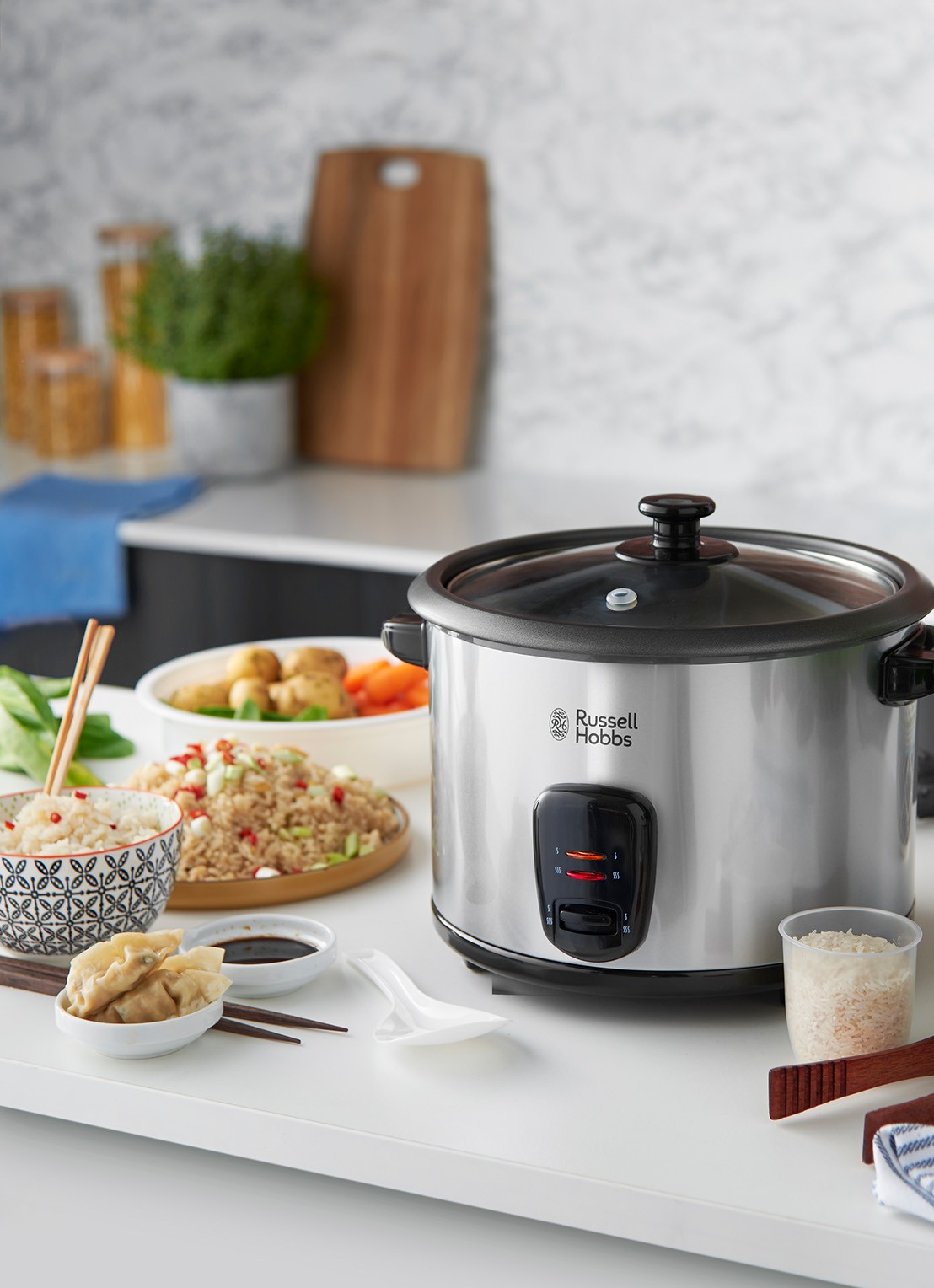 Russell Hobbs Cook@Home rijstkoker 1,8 liter 19750-56 - voorkant 2 zilver