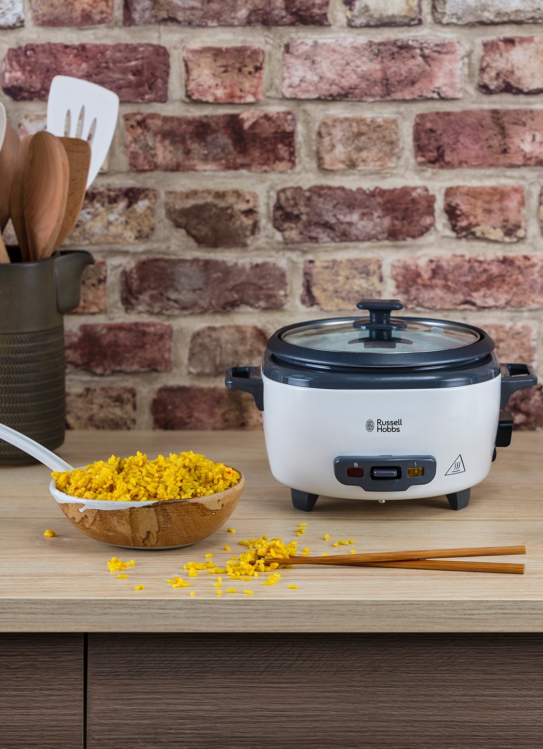 Russell Hobbs Medium rijstkoker 6 porties 27030-56 - voorkant 3 wit