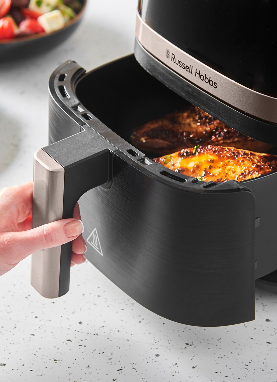 Russell Hobbs Satisfry airfryer 4,3 liter 27610-56 - detail 6 zwart