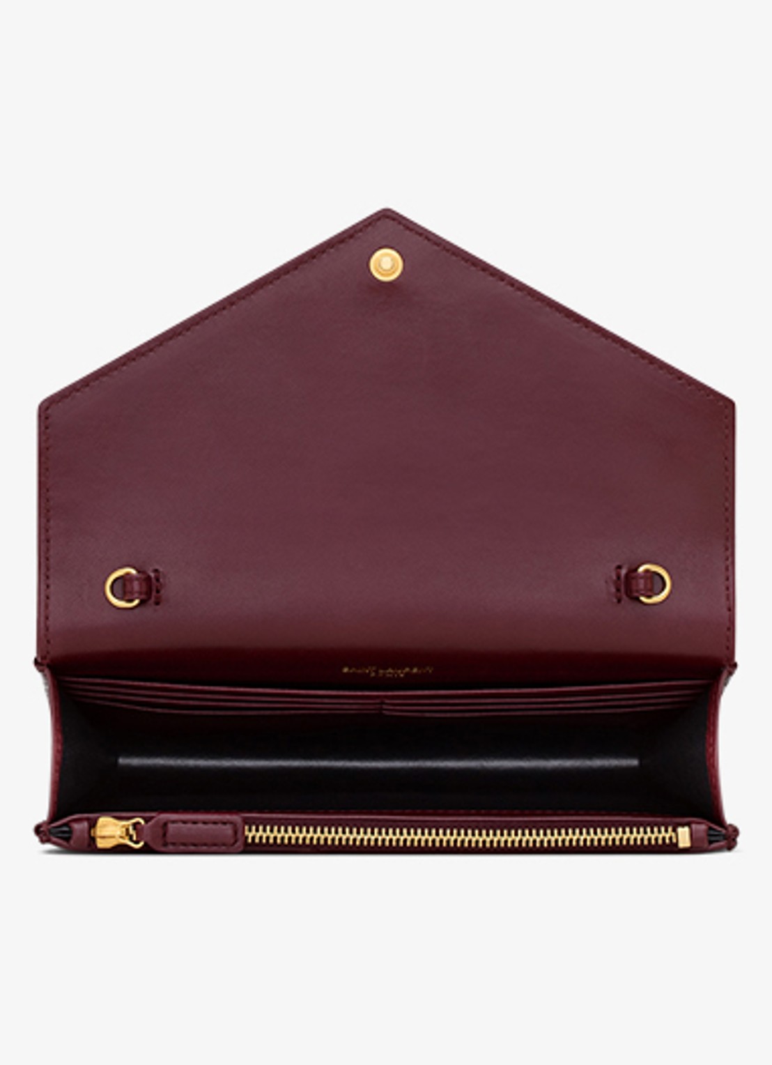 Saint Laurent Cassandre Envelope clutch van lamsleer met afneembare schouderriem - detail 6 bordeauxrood