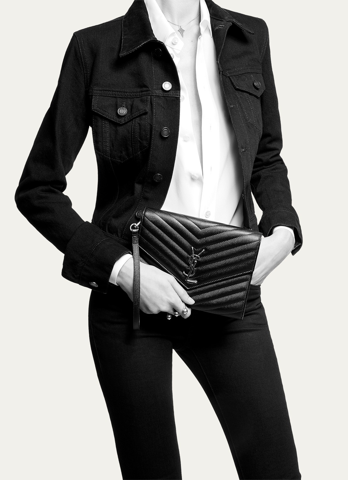 Saint Laurent Cassandre Flap clutch van quilted kalfsleer - detail 2 zwart