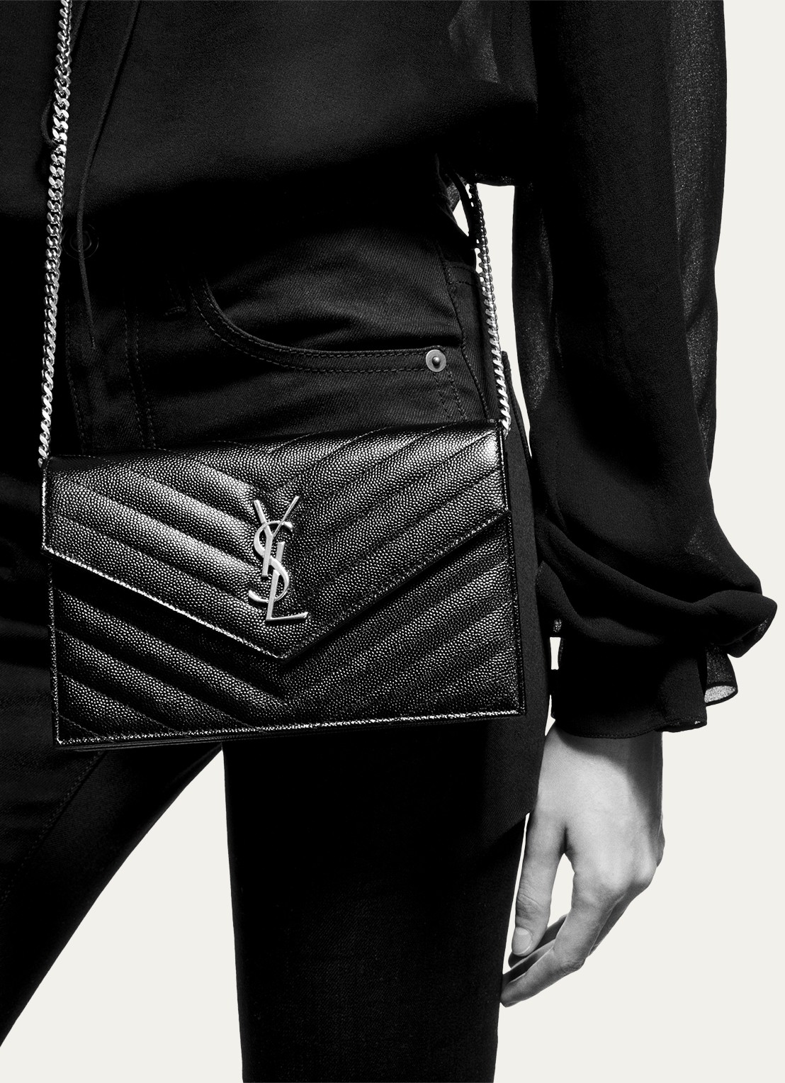 Saint Laurent Cassandre portemonnee van quilted kalfsleer - detail zwart