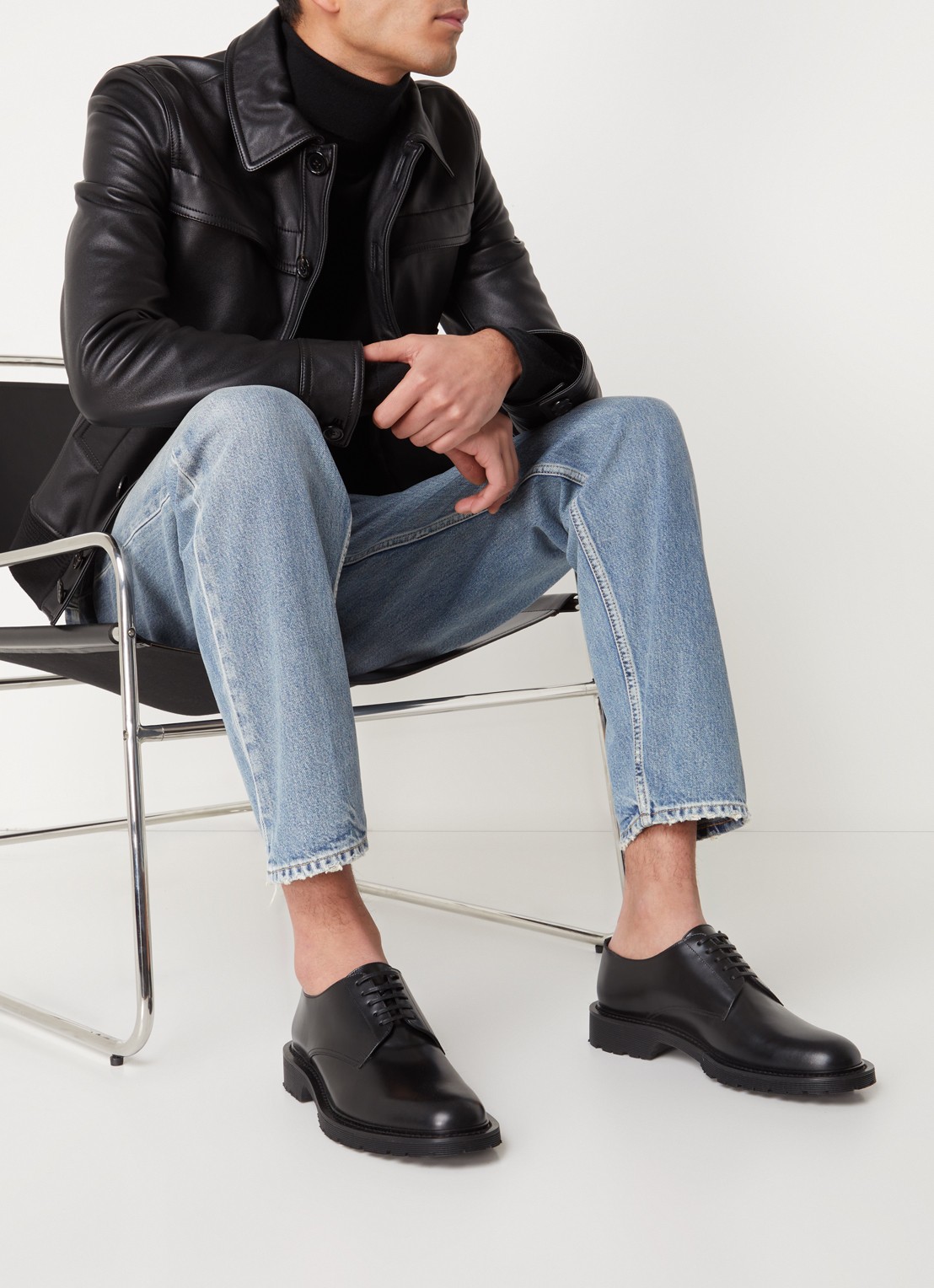 Saint Laurent Vaughn 20 veterschoen van kalfsleer - voorkant 7 zwart