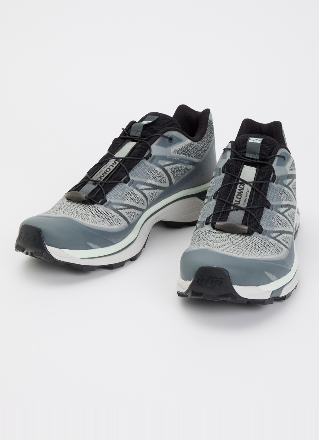 Salomon XT-6 Shadow sneaker met gebreid bovenwerk en logo - detail 2 grijs