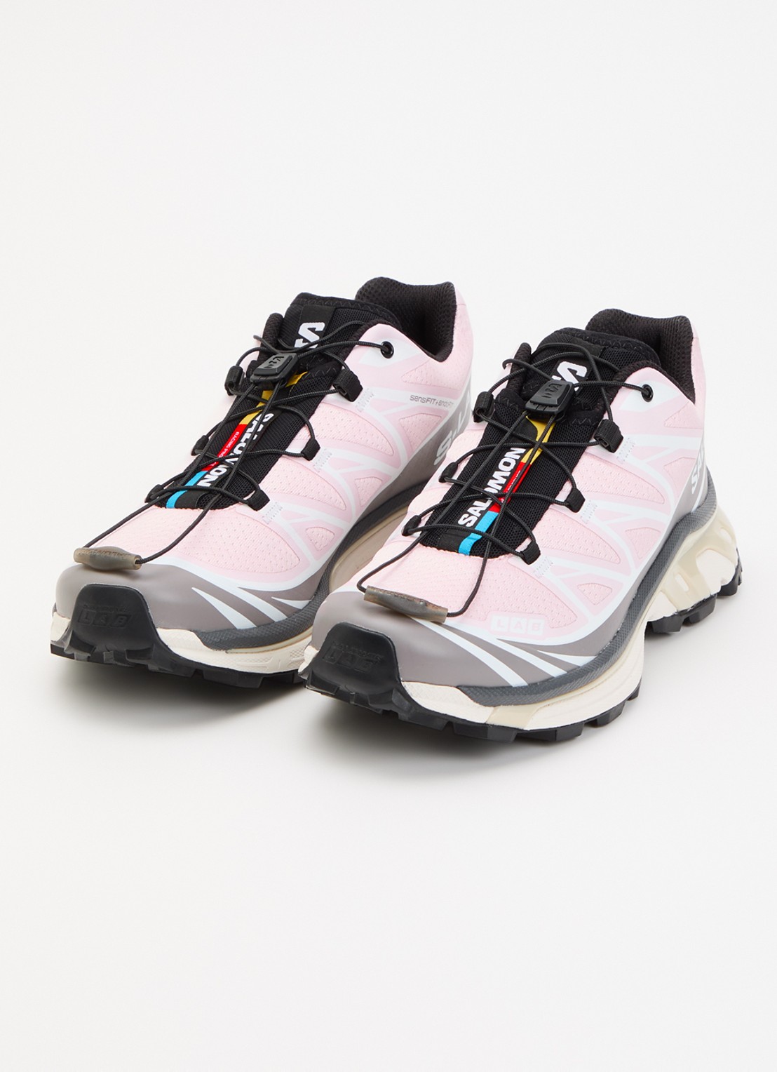 Salomon XT-6 sneaker met mesh details - detail lichtroze