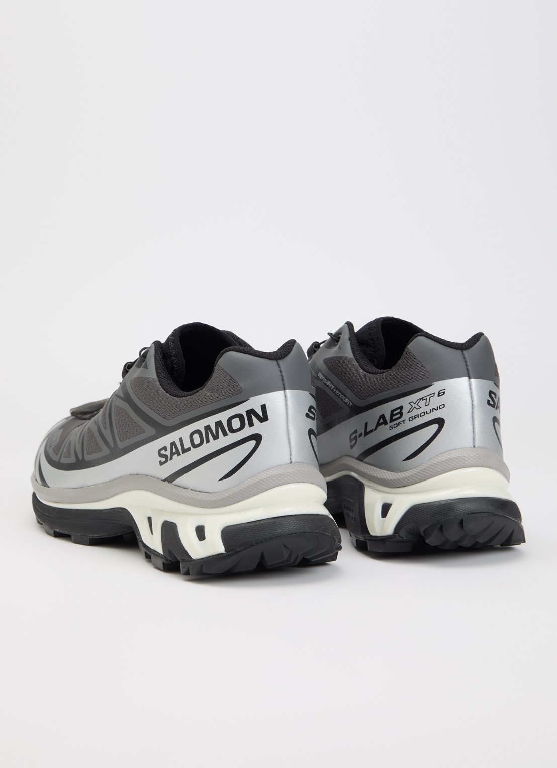 Salomon XT-6 sneaker met mesh details  - achterkant grijs