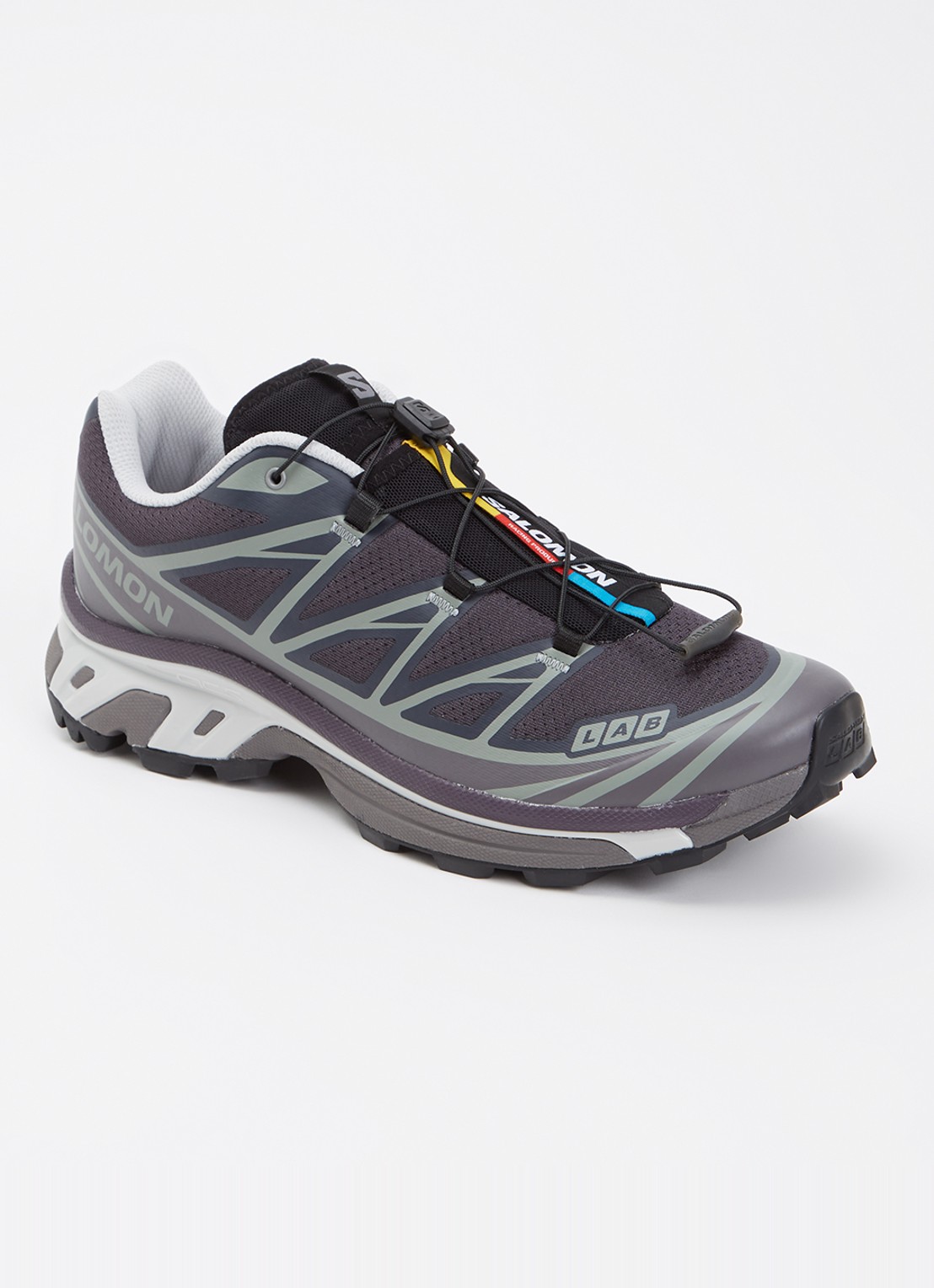Salomon XT-6 sneaker met mesh details - voorkant aubergine