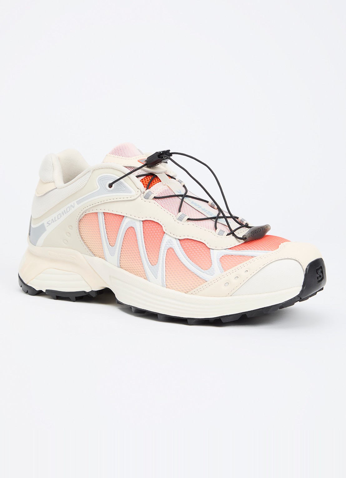 Salomon XT-Whisper sneaker met mesh details - voorkant zalmroze