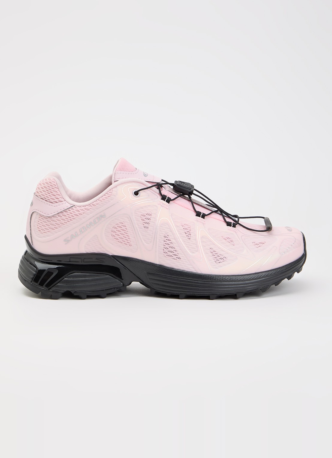 Salomon XT-Whisper sneaker van mesh - voorkant lichtroze