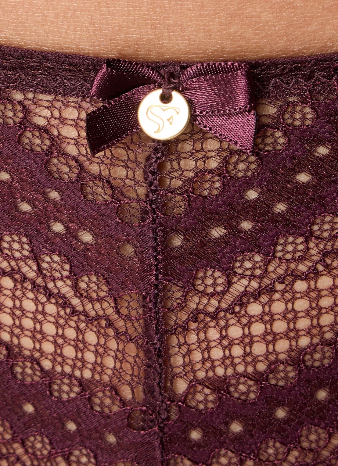 Sam Friday Celine tanga van kant - detail 4 bordeauxrood