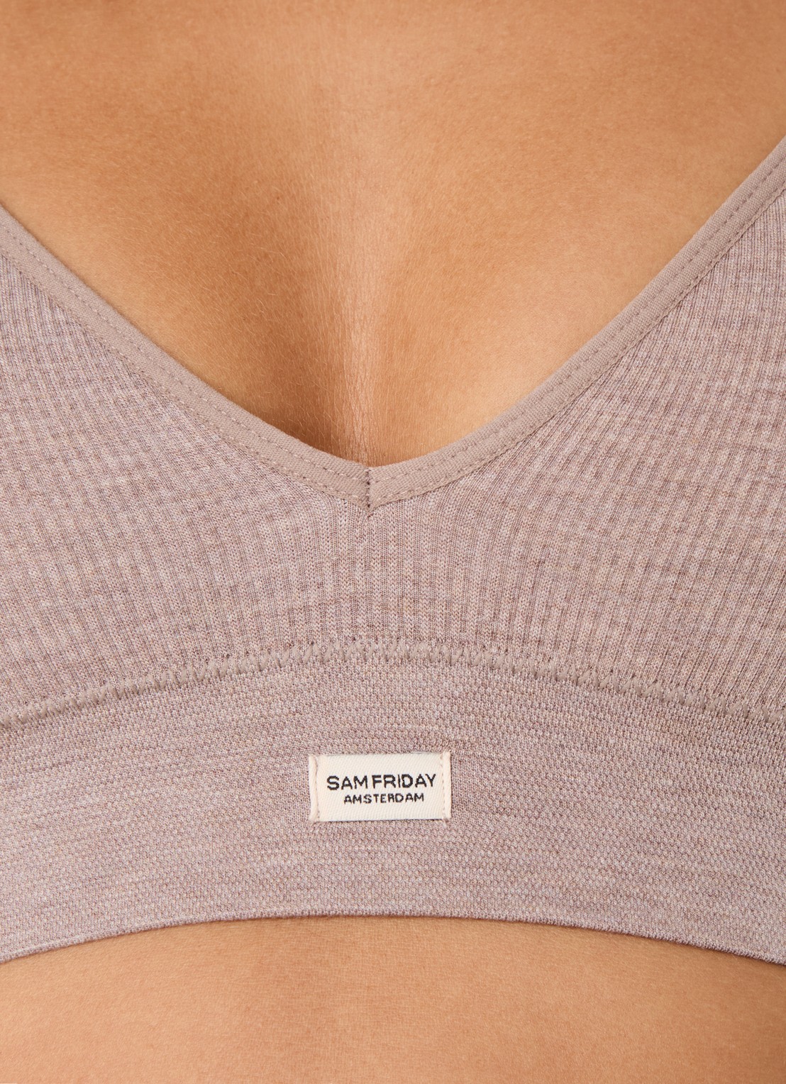 Sam Friday Fay bralette met ribstructuur - detail 4 lichtbruin