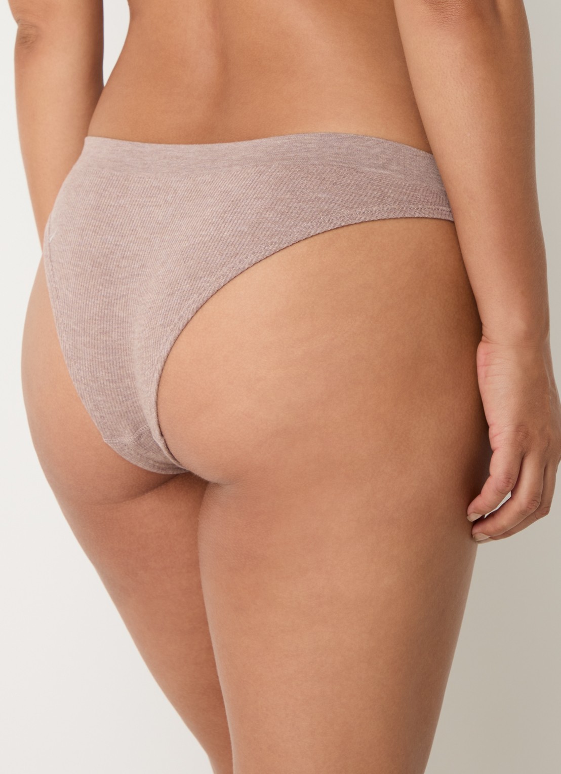 Sam Friday Lucy slip met ribstructuur - achterkant 3 lichtbruin