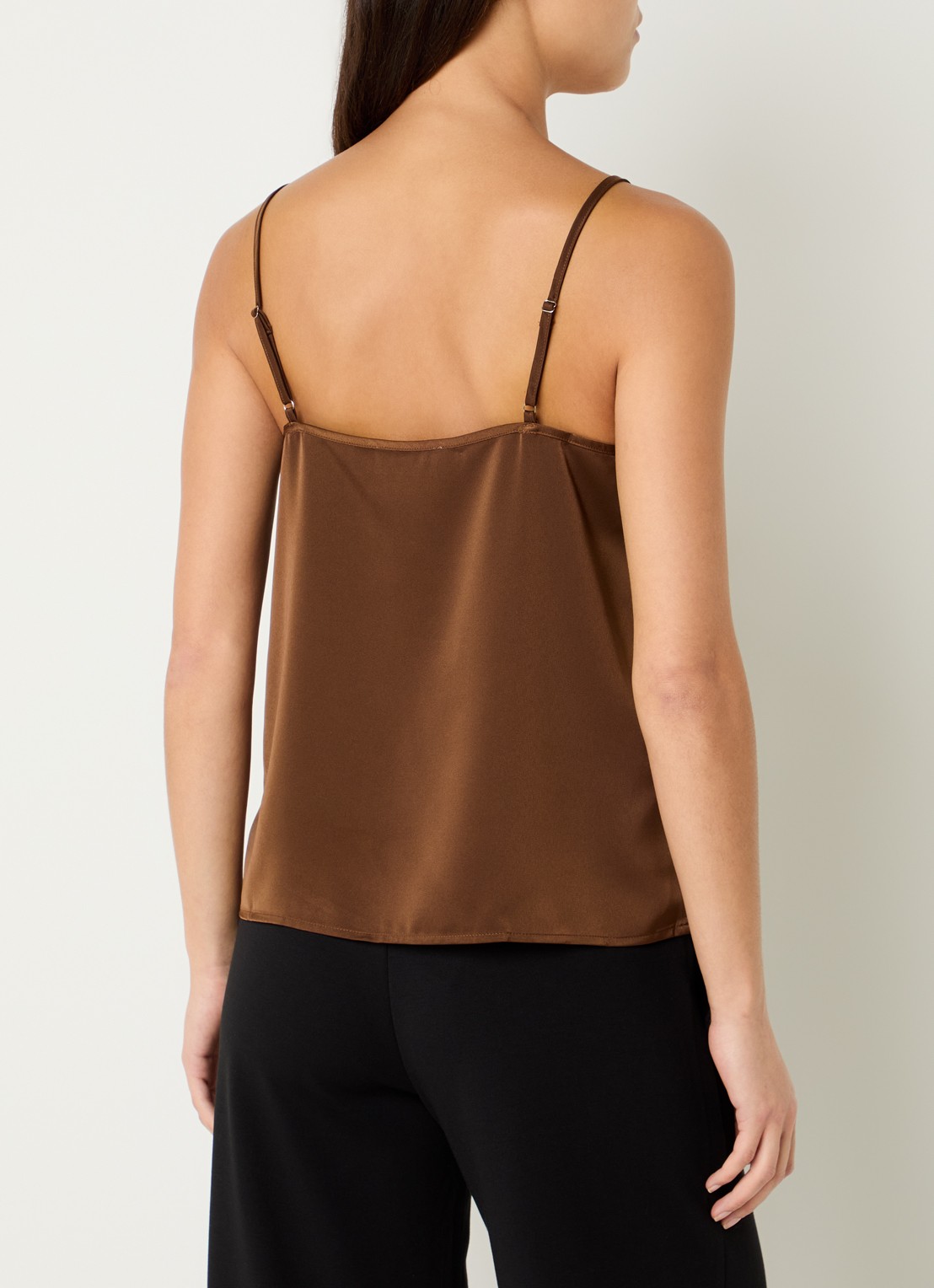 Sam Friday Pyjamatop van satijn met kant details - achterkant 4 camel