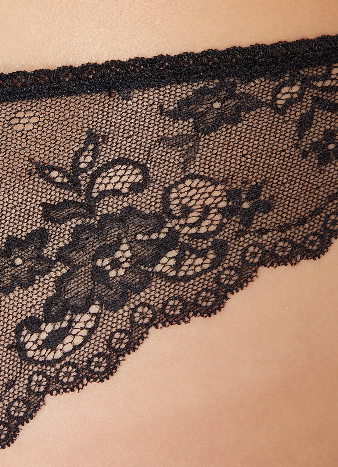 Sam Friday Vida tanga met kant - detail 2 zwart